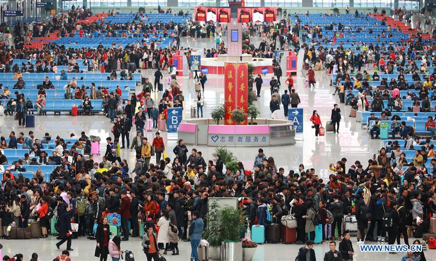 CHINA-GUIYANG-RAILWAY-TRAVEL PEAK (CN)