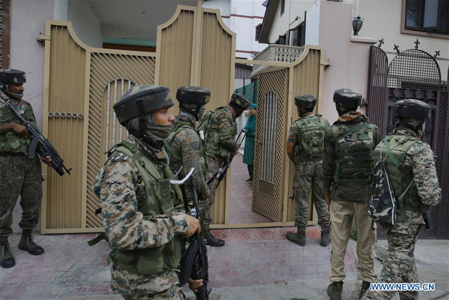 KASHMIR-SRINAGAR-MILITANT ATTACK