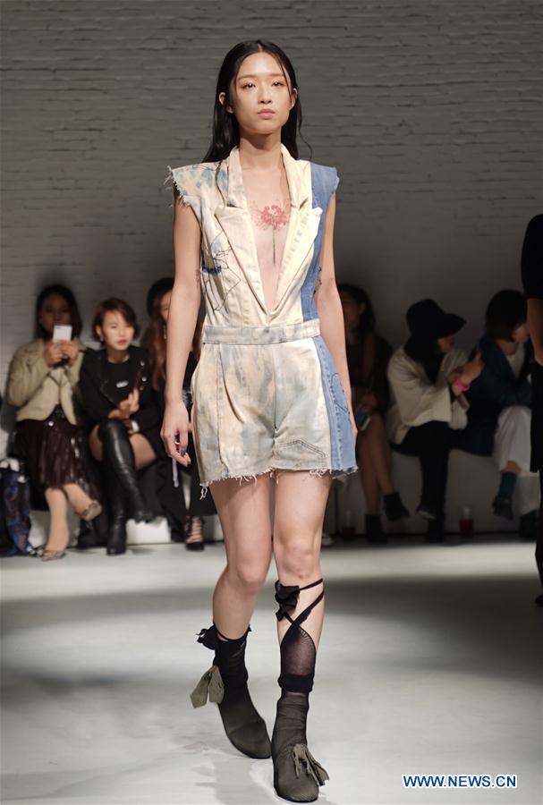 CHINA-SHANGHAI-FASHION WEEK (CN)