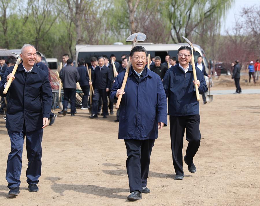 CHINA-BEIJING-LEADERS-TREE PLANTING (CN)