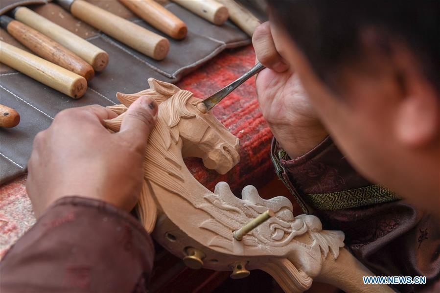 CHINA-JILIN-HORSE HEAD FIDDLE-INHERITOR (CN)