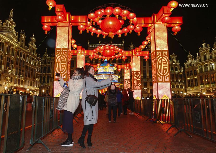 Xinhua Headlines: Europe poised to receive more Chinese tourists