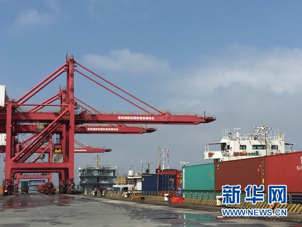 岳陽經(jīng)濟(jì)新圖景：通道路、重港口、優(yōu)布局