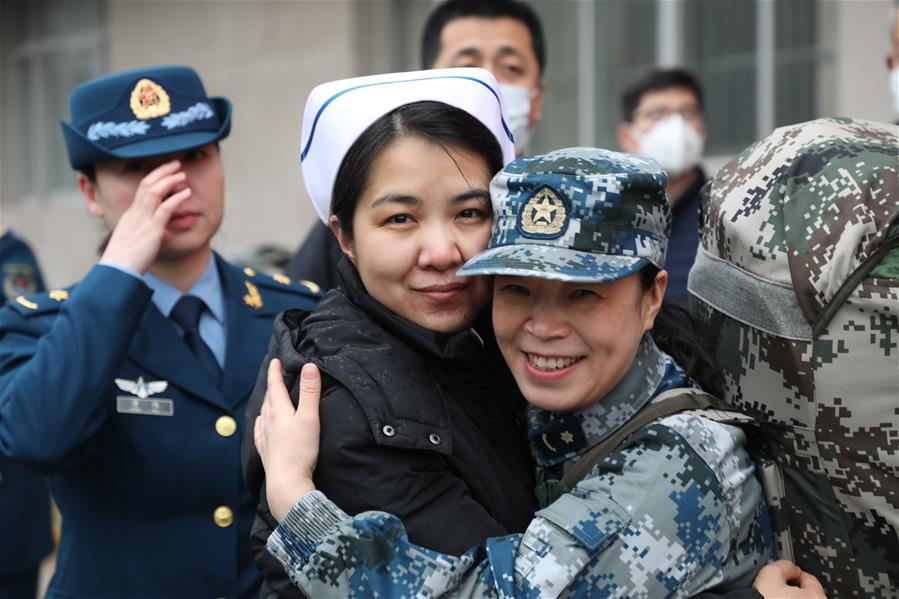 （圖文互動(dòng)）（1）&ldquo;白衣戰(zhàn)士&rdquo;在沖鋒&mdash;&mdash;記&ldquo;最美新時(shí)代革命軍人&rdquo;仲月霞