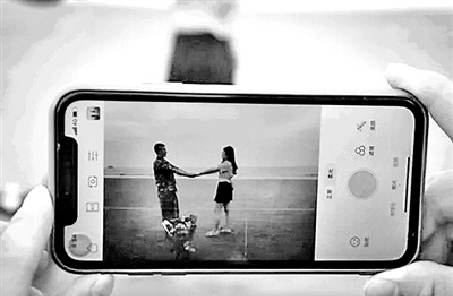 愛，是一個個無可替代日子的積累&mdash;&mdash;軍戀不易，唯你美好