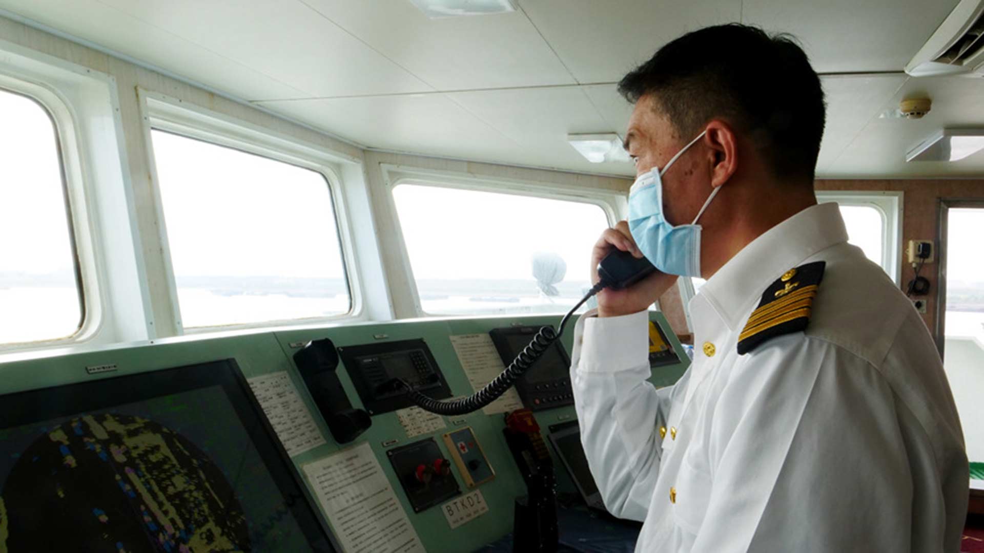 【顯影中國(guó)】鎮(zhèn)守&ldquo;水上國(guó)門(mén)&rdquo;的長(zhǎng)江引航人