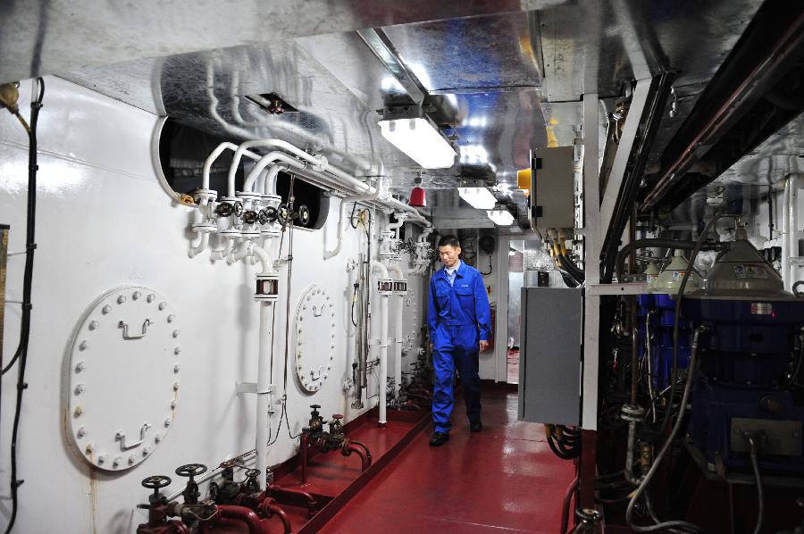 走進&ldquo;中國海監50&rdquo;號的&ldquo;心臟&rdquo;