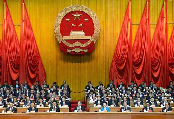 10月1日，慶祝中華人民共和國成立66周年暨新疆維吾爾自治區成立60周年大會在新疆人民會堂隆重舉行。 新華社記者 高潔 攝 