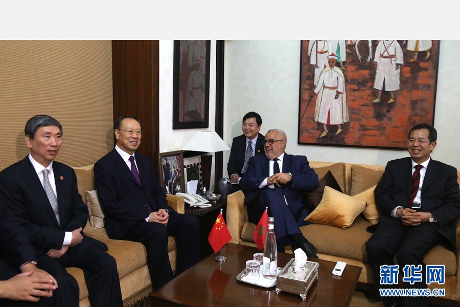 9月19日，在摩洛哥首都拉巴特，中共中央書記處書記、全國政協副主席杜青林（左二）會見摩洛哥政府首腦本&middot;基蘭（右二）。應摩洛哥參議院邀請，中共中央書記處書記、全國政協副主席杜青林于18日至20日率中共代表團訪摩，分別會見政府首腦本&middot;基蘭、參議長本希馬、真實性與現代黨總書記奧馬里等。新華社記者劉鍇攝