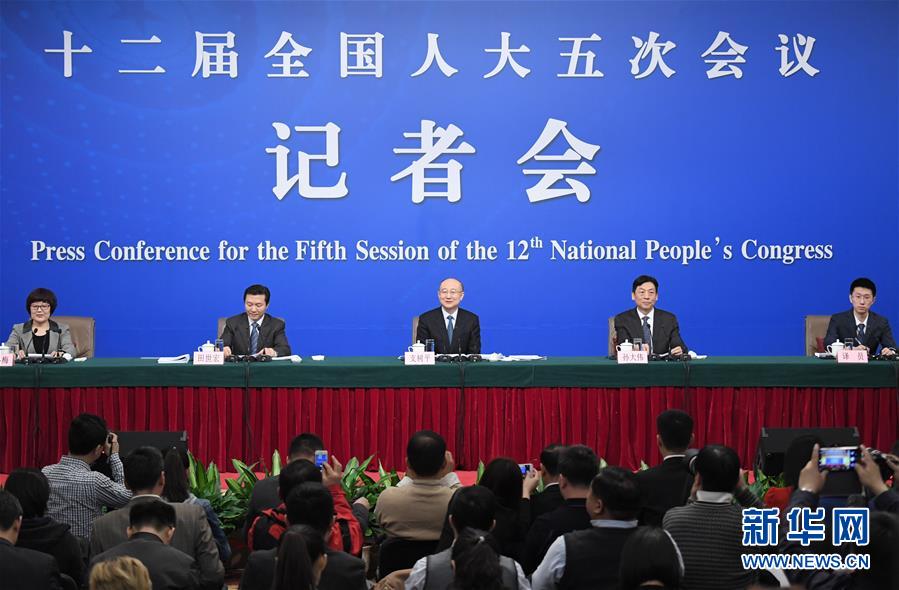 (兩會(huì))(3)國(guó)家質(zhì)檢總局局長(zhǎng)支樹平等就“質(zhì)量提升”答記者問(wèn)