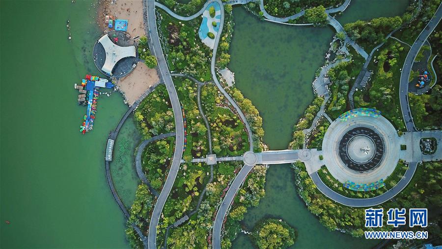 (寧夏60年)(1)“塞上湖城”波光滟