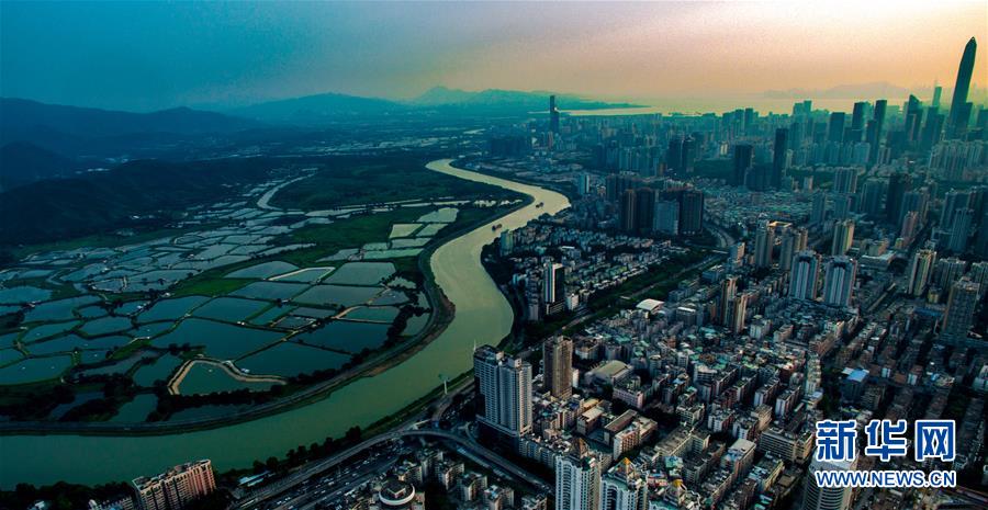 （新華全媒頭條&middot;圖文互動）（13）開創融合新格局　探索發展新路徑&mdash;&mdash;推進粵港澳大灣區建設一年間