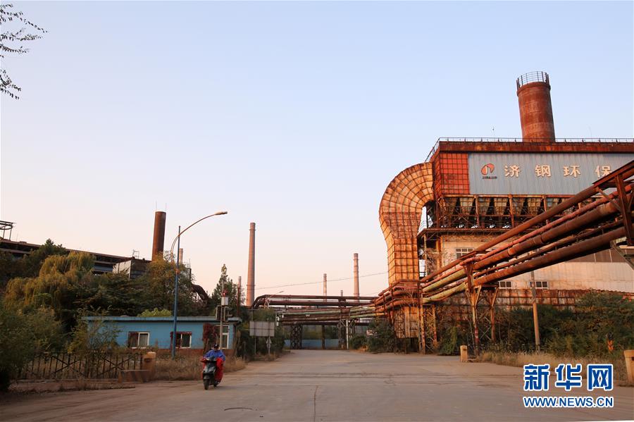 (在習(xí)近平新時代中國特色社會主義思想指引下·慶祝改革開放40周年·協(xié)調(diào)發(fā)展)(新華全媒頭條·圖文互動)(8)協(xié)調(diào)發(fā)展:奏響全面建成小康社會交響曲