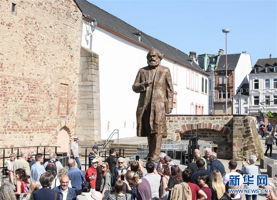 （新華全媒頭條&middot;圖文互動）（14）關鍵抉擇，必由之路&mdash;&mdash;獻給中國改革開放40周年
