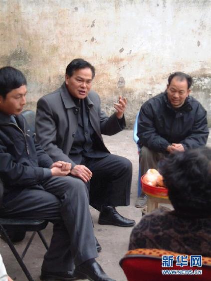 （改革先鋒風(fēng)采&middot;圖文互動）（2）&ldquo;三峽之子&rdquo;冉紹之：做事老老實實，做人堂堂正正