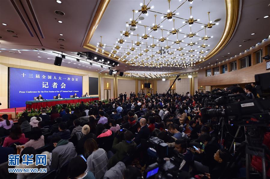 （兩會&middot;XHDW）（1）農業部部長韓長賦等就&ldquo;實施鄉村振興戰略 推動農業轉型升級&rdquo;答記者問