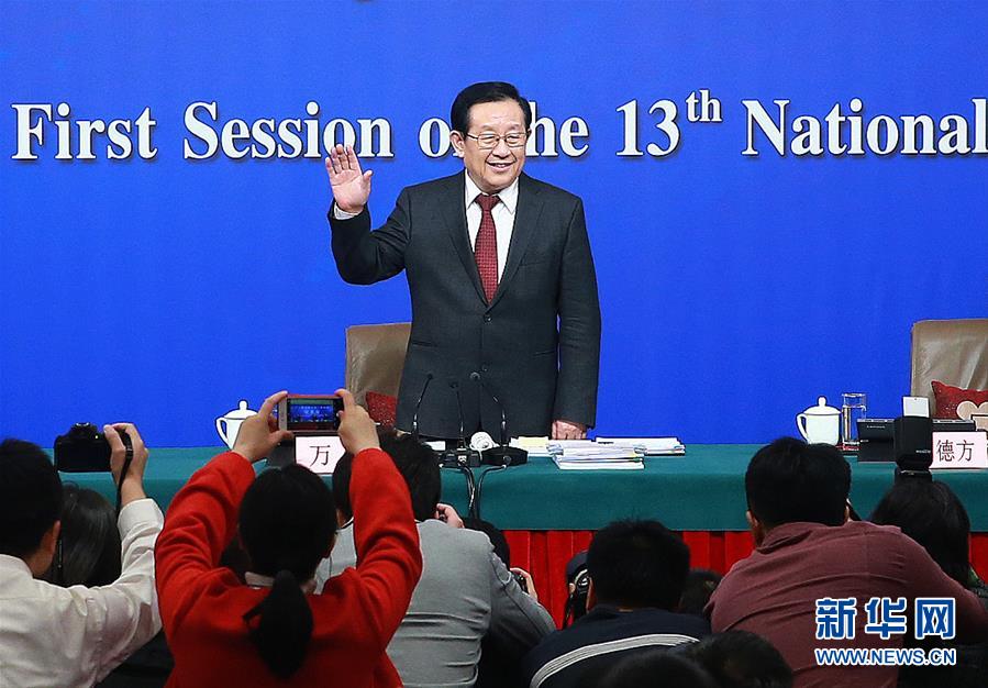 （兩會&middot;XHDW）（4）科技部部長萬鋼等就&ldquo;加快建設(shè)創(chuàng)新型國家&rdquo;答記者問