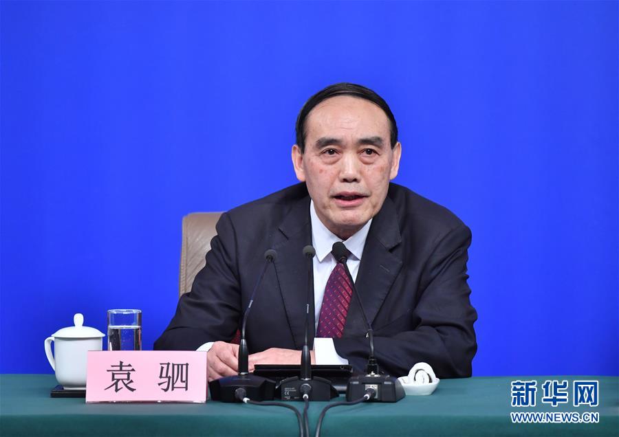 （兩會(huì)&middot;XHDW）（6）全國人大相關(guān)負(fù)責(zé)人就&ldquo;人大監(jiān)督工作&rdquo;答記者問