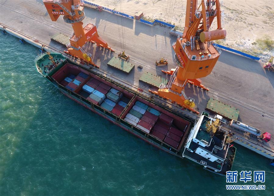 （兩會前夕看落實&middot;圖文互動）（9）開放合作走活發展&ldquo;新棋局&rdquo;－－廣西落實習近平總書記全國兩會重要講話精神紀實