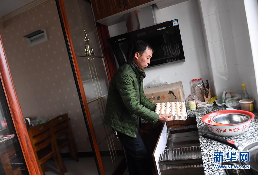 （新華全媒頭條&middot;圖文互動）（7）春暉沐浴寶塔山&mdash;&mdash;寫在延安各縣整體脫貧摘帽之際