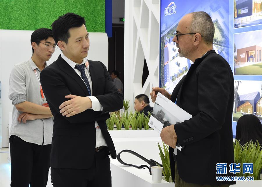 (新華全媒頭條·圖文互動)(2)風(fēng)勁帆懸 百舸爭流——從“京交會”看中國經(jīng)濟(jì)潛力和前景