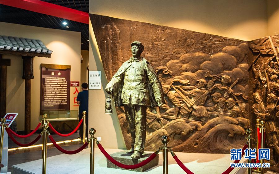 （壯麗70年&middot;奮斗新時代&mdash;&mdash;記者再走長征路&middot;圖文互動）（1）長征路上，那一盞盞馬燈