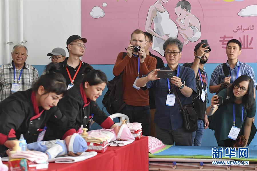 (圖文互動)(3)24國媒體記者探訪新疆 感受社會穩定民生改善 認可去極端化成就