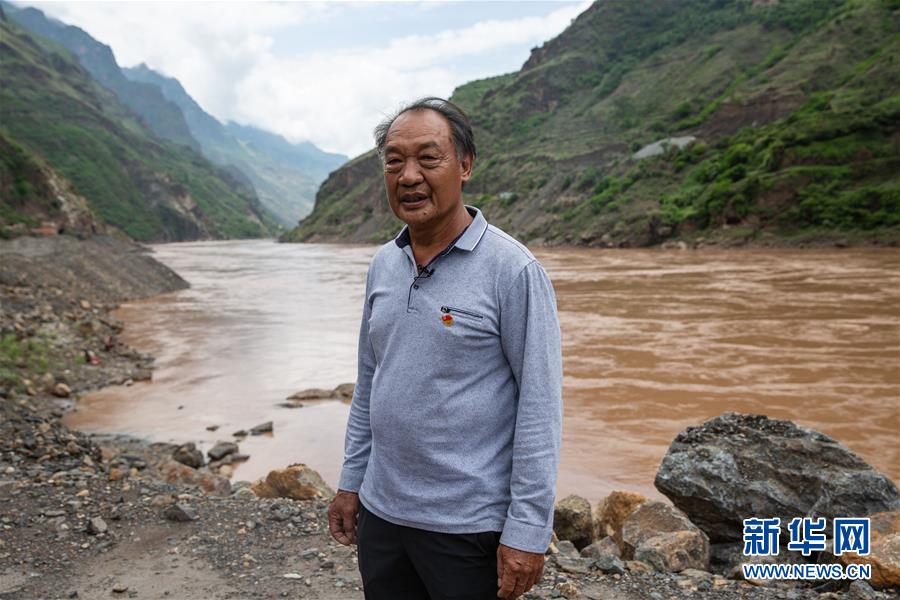 (壯麗70年·奮斗新時(shí)代——記者再走長(zhǎng)征路·圖文互動(dòng))(4)七天七夜,驚心動(dòng)魄——皎平渡口永不消失的紅色記憶