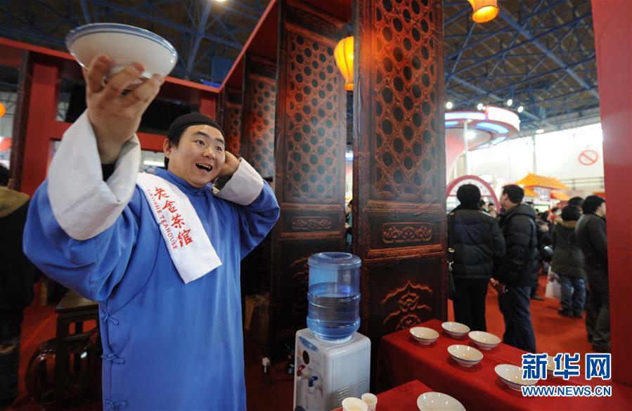 (新華全媒頭條·圖文互動)(3)億萬人民的奮斗史詩——獻給共和國70年光輝歷史的創造者