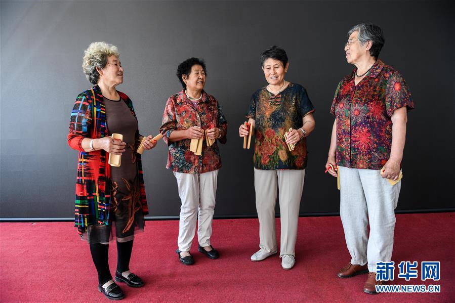 (在習近平新時代中國特色社會主義思想指引下——新時代新作為新篇章·總書記關心的百姓身邊事·圖文互動)(7)棚改的溫暖:1億多人“出棚進樓”