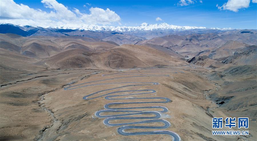 (壯麗70年·奮斗新時代——共和國發展成就巡禮)(9)人暢其行、貨暢其流——共和國交通運輸業發展成就巡禮