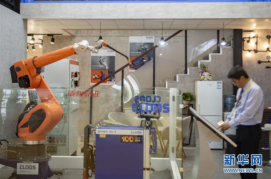 （新華全媒頭條&middot;圖文互動）（5）共襄盛舉 共享未來&mdash;&mdash;與會人士熱議習(xí)近平主席在第二屆中國國際進口博覽會上的主旨演講