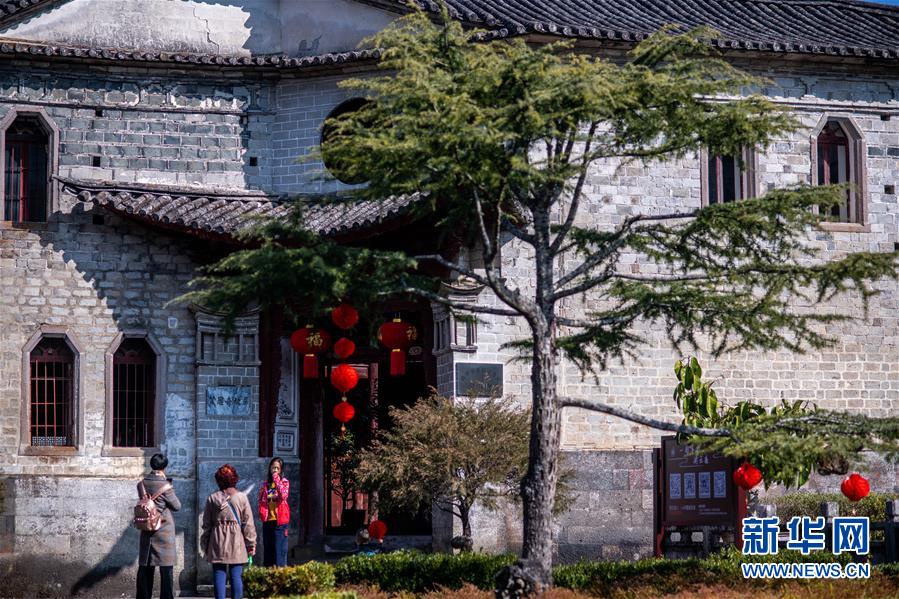 (圖文互動(dòng))(6)跨越發(fā)展起宏圖 信心滿懷著華章——習(xí)近平總書記考察云南回訪記