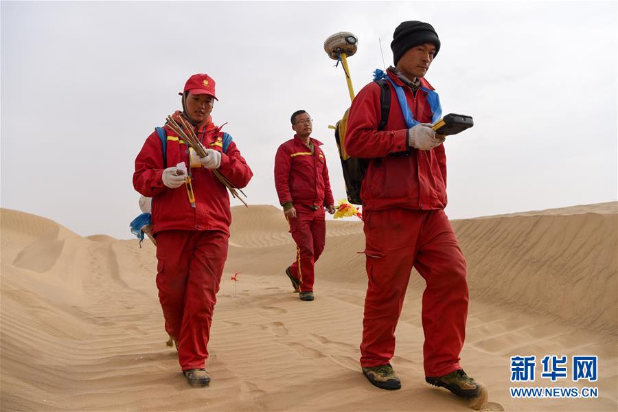 （新春走基層&middot;圖文互動(dòng)）（14）寒冬里，&ldquo;沙漠玫瑰&rdquo;猶自綻放