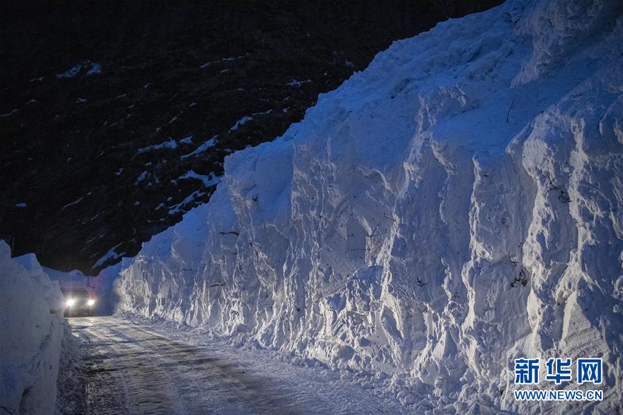 (新春走基層·圖文互動)(2)邊境口岸靜候春天