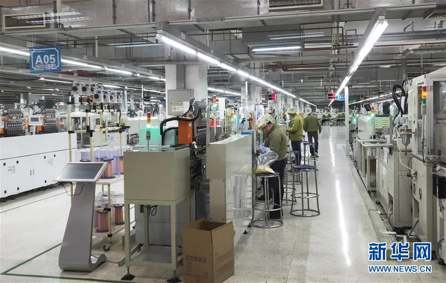 (來自經濟前沿的故事·企業復工復產·圖文互動)(1)看1500多名工人是如何復工的?——湖南郴州一家企業復工目擊記