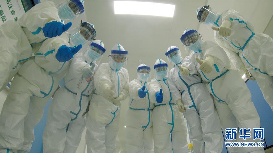 (新華全媒頭條·圖文互動(dòng))(1)“與國(guó)家同舟,與人民共濟(jì)”——新冠肺炎重癥救治同濟(jì)醫(yī)院戰(zhàn)“疫”直擊
