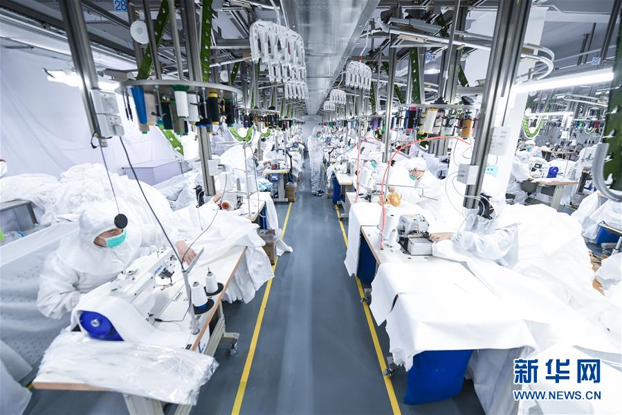 （新華全媒頭條&middot;圖文互動）（3）磨難壓不垮 奮起正當時&mdash;&mdash;習近平總書記在統籌推進新冠肺炎疫情防控和經濟社會發展工作部署會議上的重要講話振奮人心凝聚力量