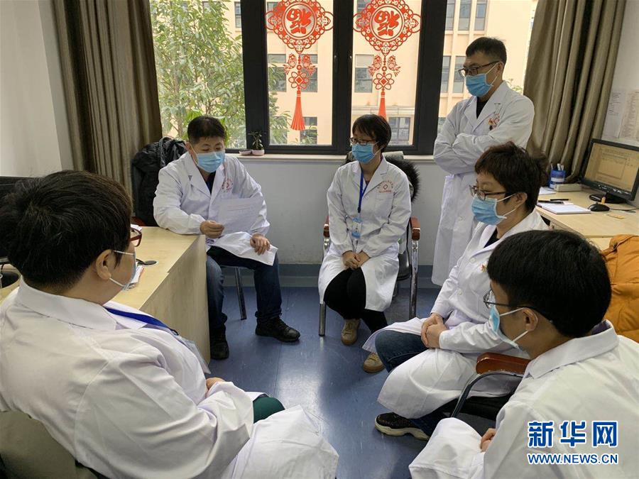 (聚焦疫情防控·對口支援19省份在奮戰(zhàn)·圖文互動)(2)跨越3000里的“天使組合”——天津?qū)谥г魇┲菘箵粢咔榧o實