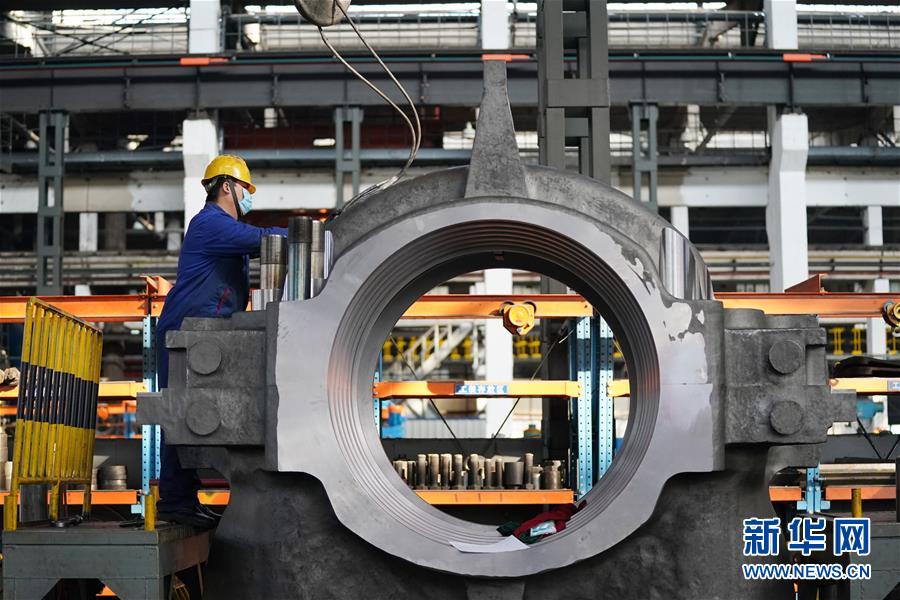 (在習(xí)近平新時(shí)代中國(guó)特色社會(huì)主義思想指引下——新時(shí)代新作為新篇章·習(xí)近平總書記關(guān)切事·圖文互動(dòng))(2)穩(wěn)住外貿(mào)“朋友圈”——我國(guó)各地精準(zhǔn)施策穩(wěn)外貿(mào)基本盤