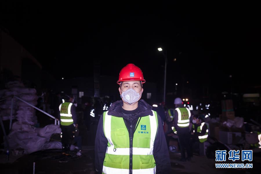 （一線抗疫群英譜&middot;圖文互動）（5）羅文浩：&ldquo;女兒，你的名字里有溫暖，有榮光！&rdquo;