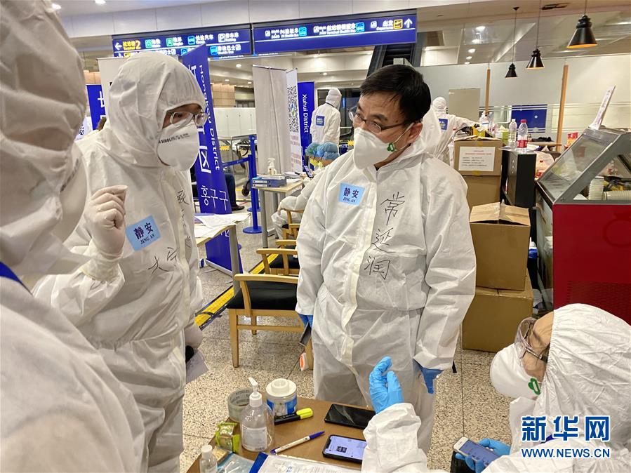 （習近平致敬的戰(zhàn)&ldquo;疫&rdquo;英雄&middot;下沉干部篇&middot;圖文互動）（1）他們，挺身而出守防線