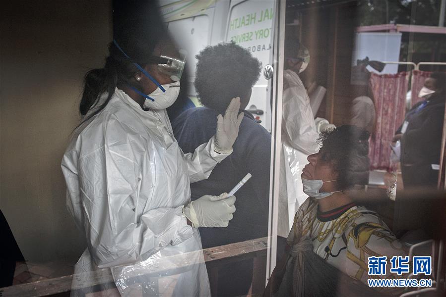 (國際)(13)世界衛生日:向醫護人員致敬