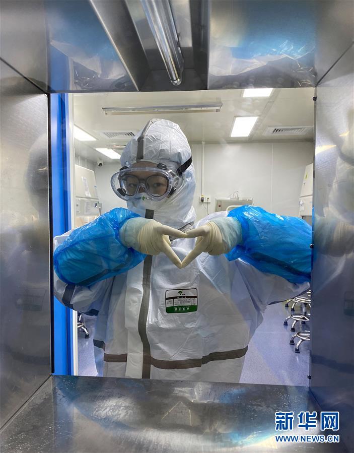 （一線抗疫群英譜&middot;圖文互動）（1）&ldquo;95后&rdquo;大學生郝鶯歌：退掉車票，她選擇直面病毒