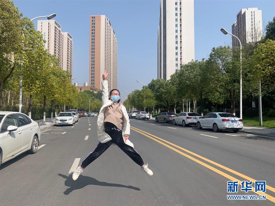 （一線抗疫群英譜&middot;圖文互動）（3）&ldquo;95后&rdquo;大學生郝鶯歌：退掉車票，她選擇直面病毒