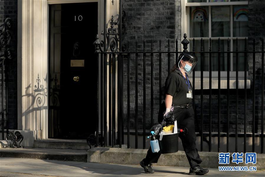 (國際疫情)(4)英國封禁措施將延長至少三周