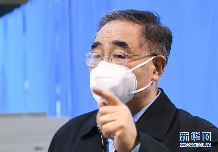 （聚焦疫情防控&middot;圖文互動）（7）分秒必爭！一切為了治病救人&mdash;&mdash;中國抗疫生命至上的生動實踐