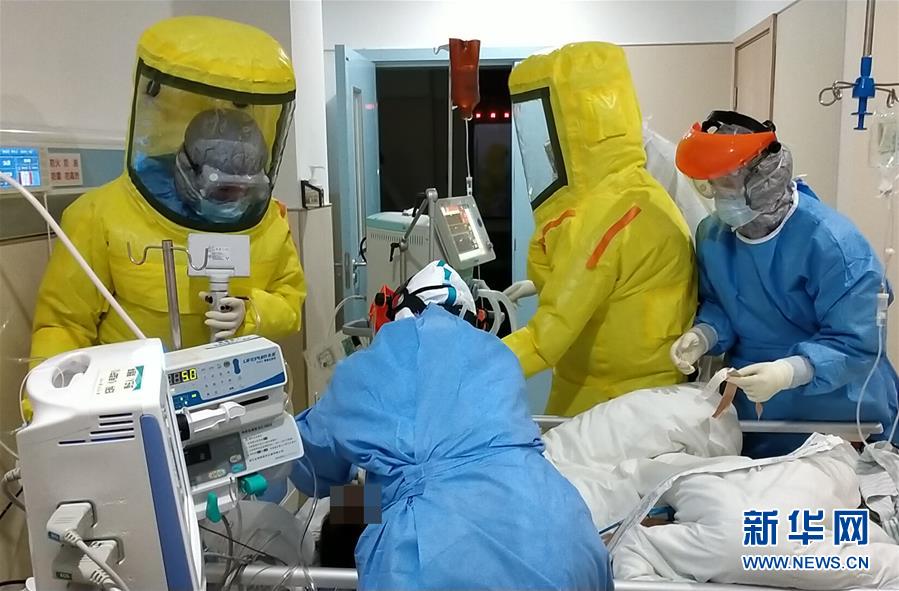 (聚焦疫情防控·圖文互動(dòng))(3)團(tuán)結(jié)起來!我們?nèi)f眾一心!——中國抗疫人民力量的生動(dòng)實(shí)踐