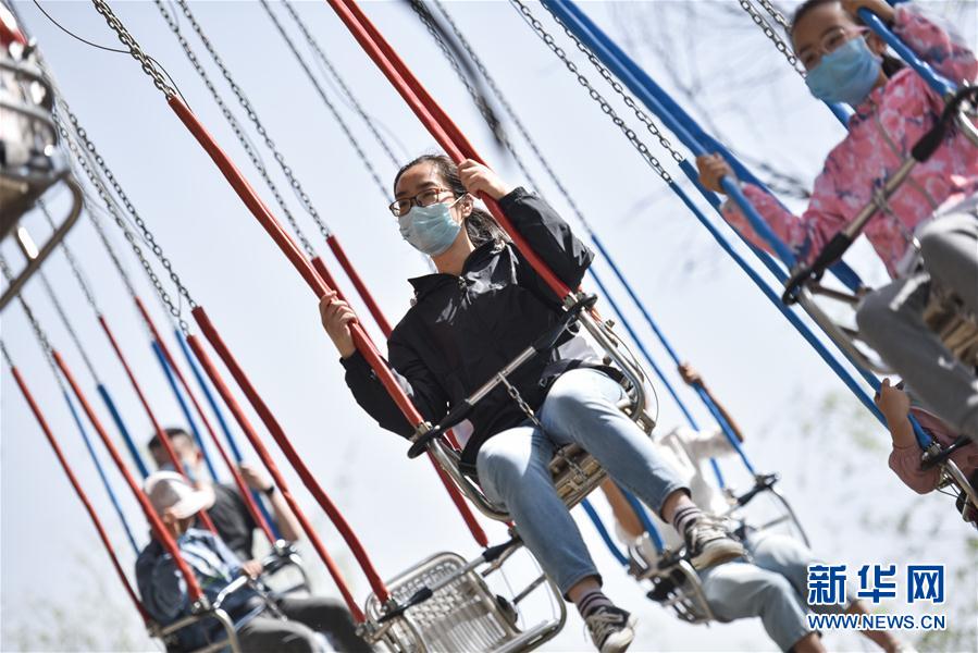 （新華全媒頭條&middot;圖文互動）（4）人氣回暖 消費復蘇 健康出行&mdash;&mdash;加長版&ldquo;五一&rdquo;假期觀察 