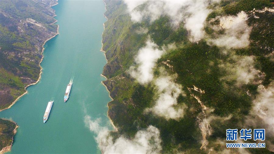 (新華全媒頭條·圖文互動(dòng))(2)待到滿山紅葉時(shí)——三峽重慶庫(kù)區(qū)踐行新發(fā)展理念面面觀